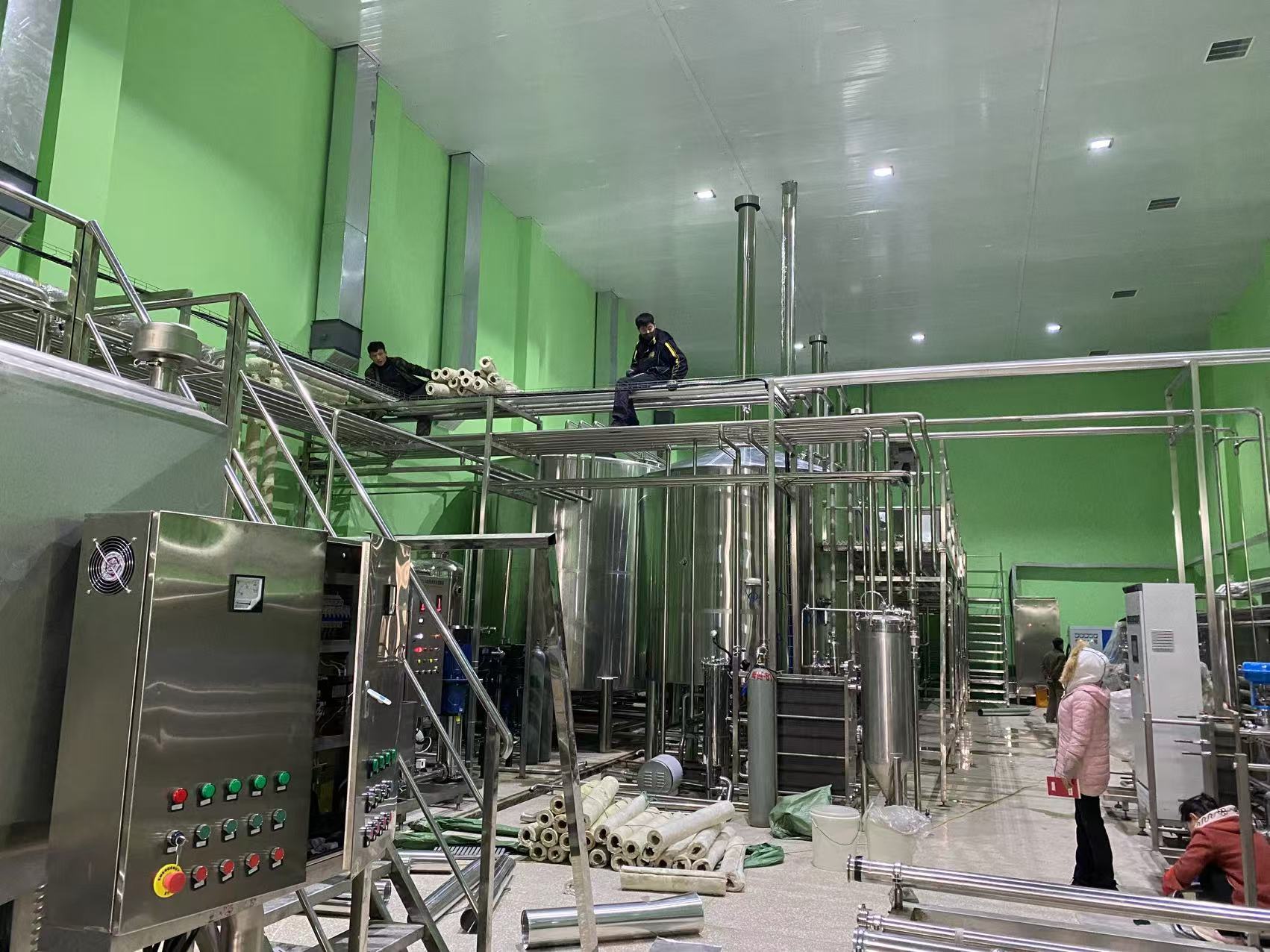 镇平精酿啤酒设备厂—精酿啤酒设备制造：传承工艺与创新科技的交融